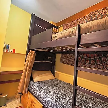 Hostel Oripando *
